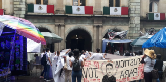 Con marcha, exigen justicia para médico asesinado en Jamiltepec