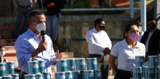Apoya Ayuntamiento de Oaxaca con fórmula láctea a niñez en condición de vulnerabilidad