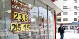 Peso cae ante aumento de casos de coronavirus en el mundo