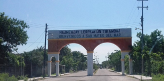 Retienen a tesorero de San Mateo del Mar