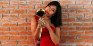 Oaxaca: urgen proceder contra hijo de Vera Carrizal por ataque a saxofonista