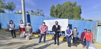 Entrega edil Oswaldo García obra de pavimentación en Viguera
