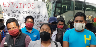 Marchan autoridades de la Mixteca para exigir entrega de recursos
