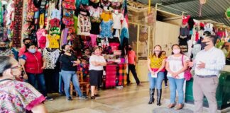 Invita Ayuntamiento de Oaxaca a aprovechar programa de regularización en mercados