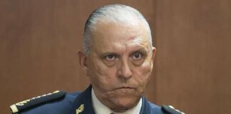 Cae en EU por narco ex titular de Sedena