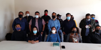 Burócratas protestan contra “imposiciones” en dirigencia del STPEIDCEO