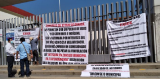 Protestan en Congreso local; exigen salida de comisionado en San Antonio de la Cal