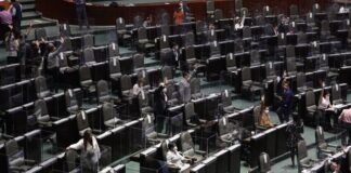 Al pago de deuda pública, 541 mil 94 millones de pesos