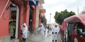 Desinfectan Mercado “20 de Noviembre”