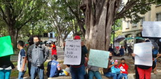 A un año de ser desalojados, colonos de Xoxocotlán exigen reubicación