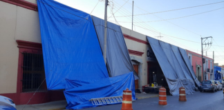 Sindicalizados mantienen protesta en oficinas de salud