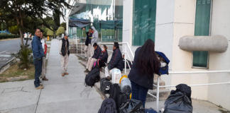 Después de 8 días de plantón, integrantes del SITYPS se retiran de oficinas de los SSO