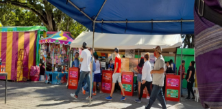 Comerciantes ambulantes invaden el zócalo de Oaxaca