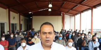 Exhiben a edil de Miahuatlán por organizar reuniones en estado de ebriedad y en plena pandemia
