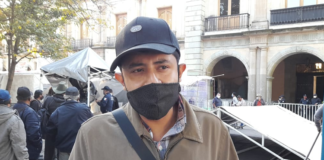 Pobladores de San Mateo del Mar amagan con plantón en el zócalo de Oaxaca