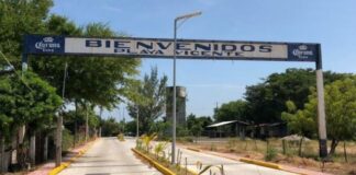 Empleados de la agencia municipal de Playa Vicente paran labores; exigen aguinaldo