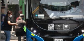 CDMX lleva registro con código QR a transporte público para rastrear contagios