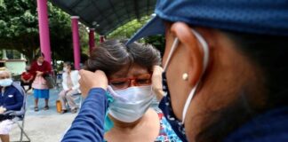 Realidad el derecho a la salud visual en los pueblos de Oaxaca: Sepia