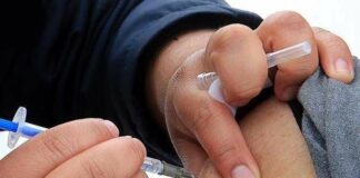 Advierten que falta de sueño afecta vacuna Covid