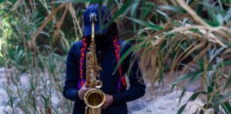 Saxofonista atacada con ácido en Oaxaca pide detener a hijo de ex diputado