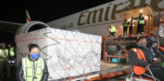 Arriban 870 mil dosis de AstraZeneca al país