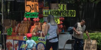 Ley contra comida procesada de Oaxaca se queda en el limbo a 6 meses de aprobada