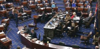Senado de EU avala citar a testigos; se prolonga juicio contra Trump