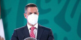 Gobernador de Oaxaca informa que se suma al acuerdo por la democracia de AMLO