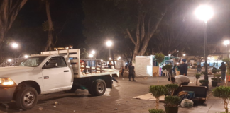 Desalojan a comerciantes en el zócalo de Oaxaca