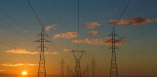 Sener pide prórroga para suspender reforma eléctrica