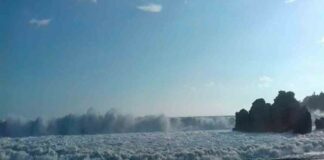 Mar de fondo en costas de Oaxaca ocasiona oleaje intenso