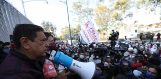 Salgado Macedonio amenaza al INE con su disolución horas antes del fallo