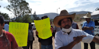 Cierran basureo municipal en Zaachila; piden destitución de agente municipal