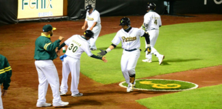 Pericos gana duelo de ofensivas a Guerreros
