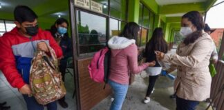 Suman seis los estudiantes contagiados de Covid-19 en escuelas de la CdMx
