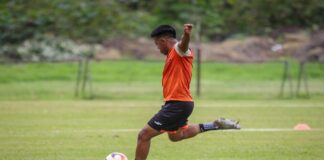 Oaxaqueños buscan un lugar en Alebrijes