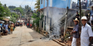 Queman boletas y causan destrozos en Consejo Municipal de San Juan Colorado