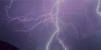 Padre e hijo mueren por caída de rayo en Oaxaca