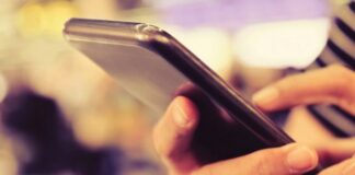 Hallan teléfonos de más de 25 periodistas mexicanos en lista de software de espionaje