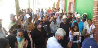 Pobladores retienen y encarcelan a edil de Ayuquila