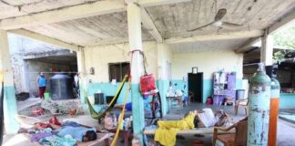 Improvisan en hogares de Oaxaca atención a contagiados de Covid