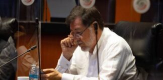 Fernández Noroña da positivo a COVID-19