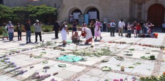 Realizan “Guelaguetza en la vida cotidiana” en defensa del maíz nativo