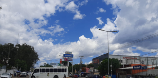 Enfrentamiento desactiva bloqueo en la fuente de 8 regiones