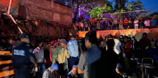 Colapsa barda en Yosocuta; mueren 2 personas