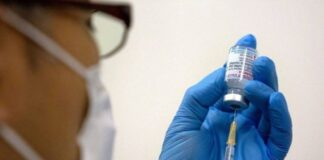 Suspenden en Japón nuevos lotes de vacunas anticovid de Moderna