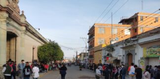 Continúa jornada de vacunación en Mitla y Tlacolula para mayores de 18 años