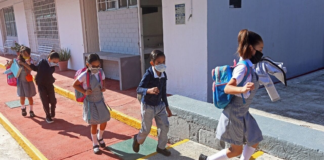 Más de 766 mil estudiantes de educación básica reiniciarán clases este lunes