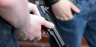 Corte de EU acepta demanda de México contra empresas de armas