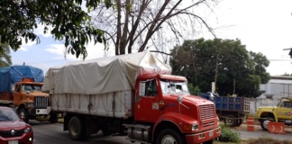 Riña entre FITO y CATEM deja 6 unidades dañadas